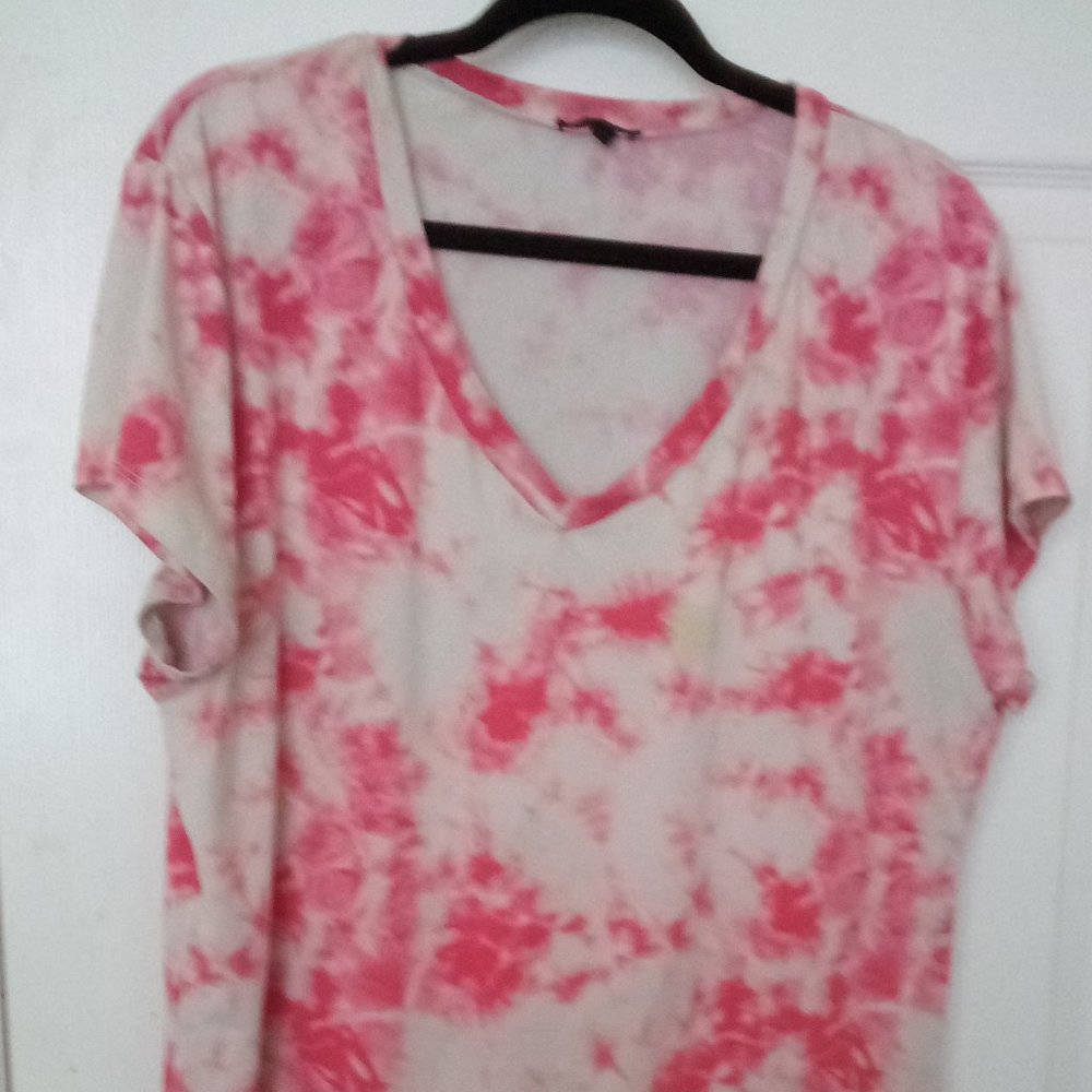 pink tye dye tshirt